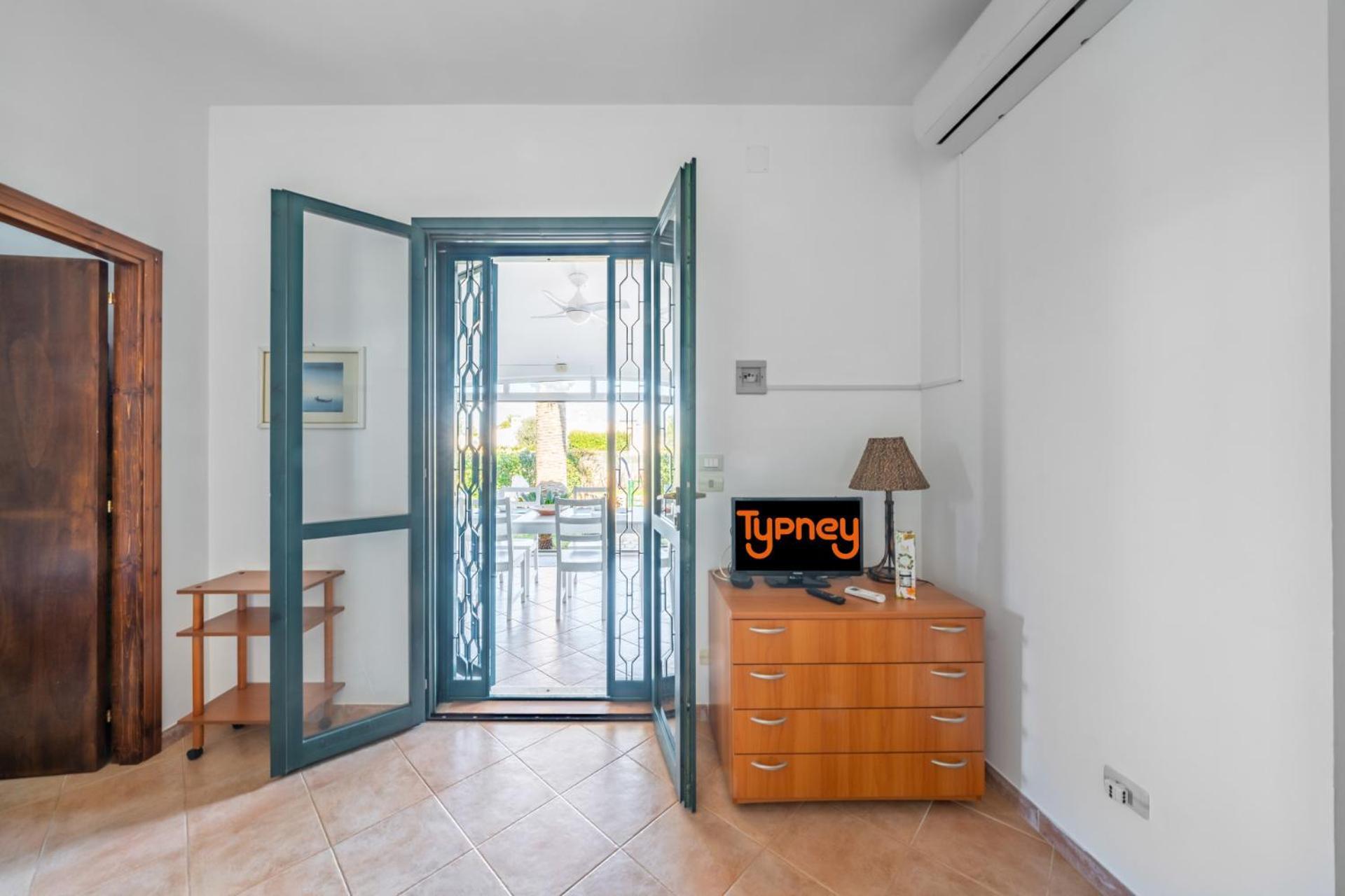 Patrizia By Rentbeat Villa *